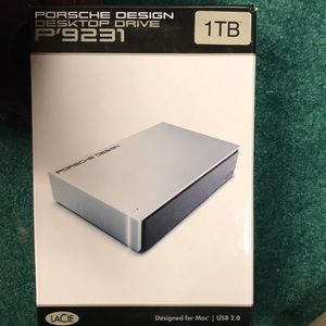 LaCie hard drive p9231 1TB Porsche Design